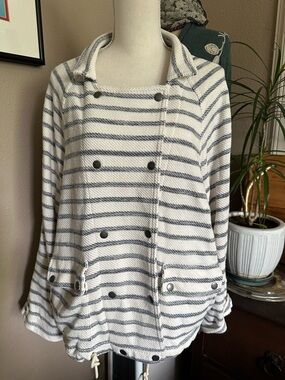 Anthropologie Dolan left coast collection  Cream and Gray Button-Front Jacket M